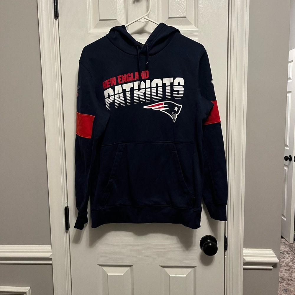 New England Patriots Nike
Navy/Red‎ NFL 100 Performance Pullover Men’s Small